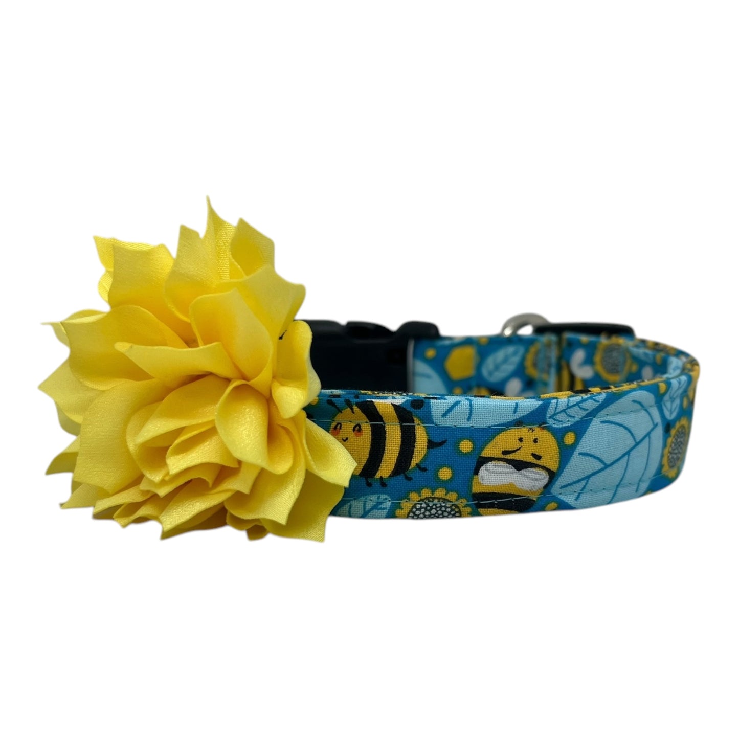 Turquoise Bee Dog Collar with Flower