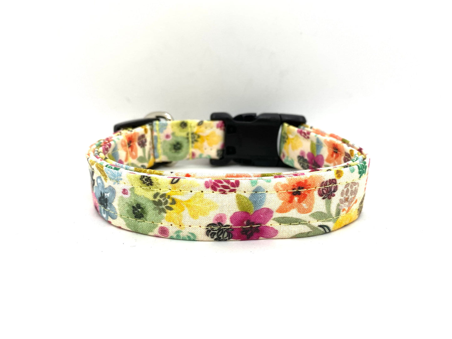 Pale Yellow Floral Dog Collar with Flower