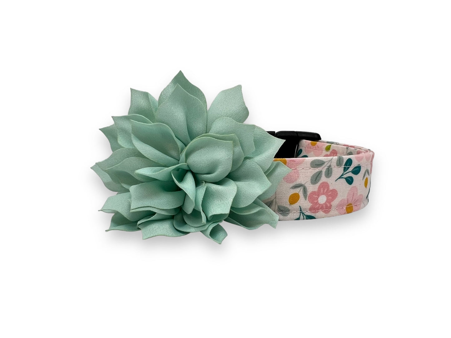 Light Pink Floral Dog Collar with Flower