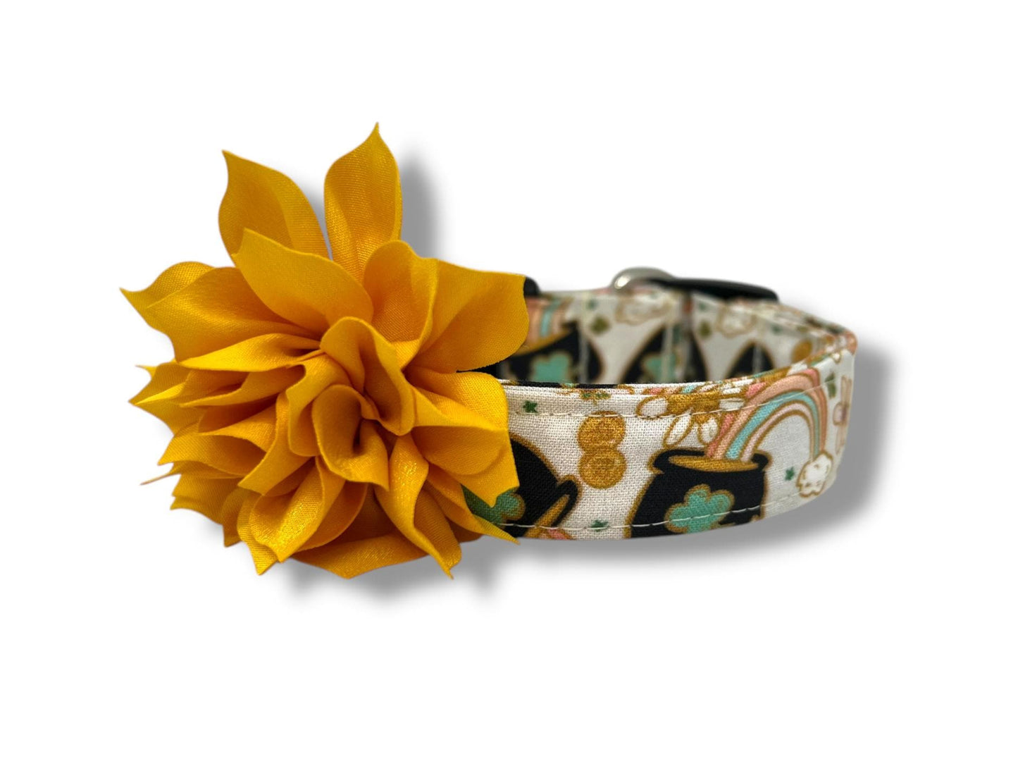 St. Patrick's Day Pot of Gold Dog Collar with Flower