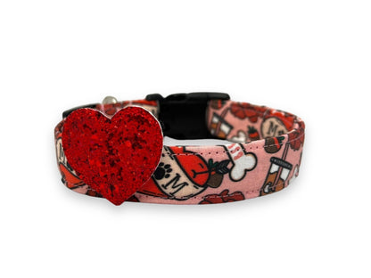 Valentine’s Day dog collar with MOM heart design, paw print detail, coffee, roses, dog bones, chocolate strawberries, and removable chunky glitter red heart accessory.
