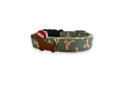 Christmas Dog Collar, Christmas Moose Dog Collar, Winter Dog Collar, Moose in Santa hats