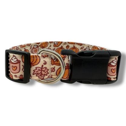 Fall dog collar with pumpkins, leaves, acorns, pumpkin pie, and latte mugs in warm autumn colors for seasonal style.